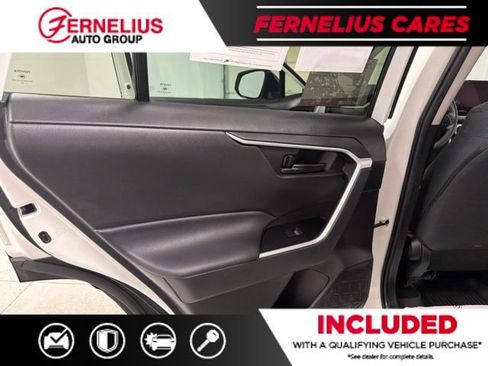 Used 2024 Toyota RAV4 LE AWD/4WD image 15