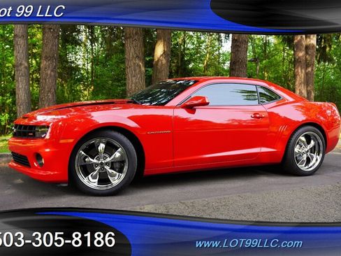 Used 2011 Chevrolet Camaro SS w/ RS Package RWD image 5