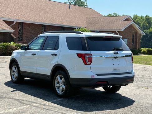 Used 2018 Ford Explorer 4WD image 5