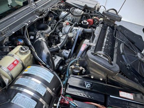 Used 2003 HUMMER H1 4-Door Wagon image 38