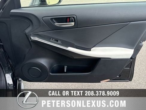 Used 2023 Lexus IS 500 RWD image 12