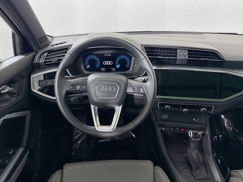 Certified 2025 Audi Q3 2.0T Premium w/ Convenience Package image 21