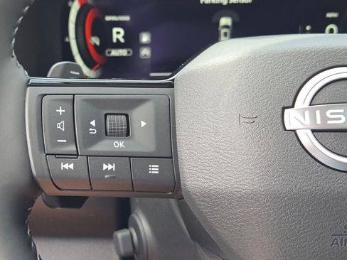 New 2026 Nissan Pathfinder Platinum AWD/4WD image 37