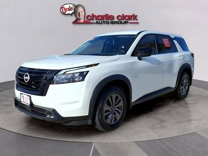 Used 2025 Nissan Pathfinder S