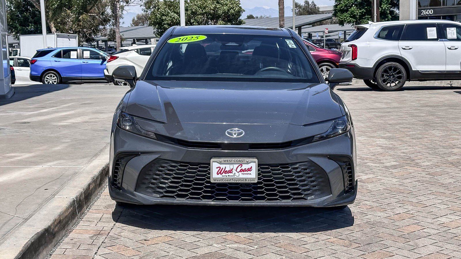 Certified 2025 Toyota Camry SE FWD image 2