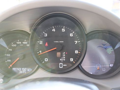 Used 2015 Porsche Cayman image 26