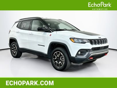 Used 2025 Jeep Compass Trailhawk