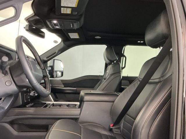 Used 2024 Ford F350 Platinum AWD/4WD image 18