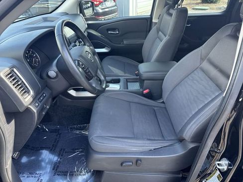 Used 2023 Nissan Frontier SV w/ SV Convenience Package image 15