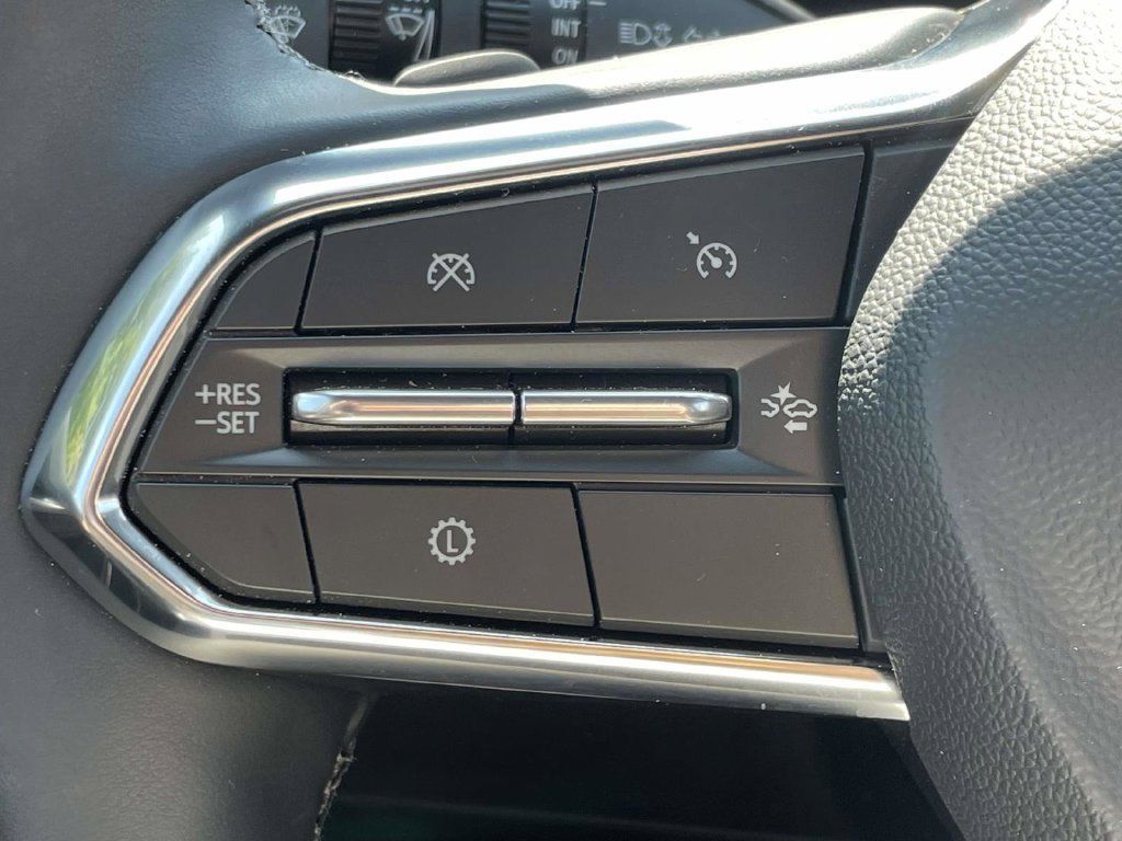 Used 2026 Chevrolet Equinox LT w/ Midnight Edition FWD image 26