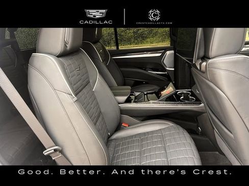 Certified 2025 Cadillac Escalade V AWD/4WD image 32