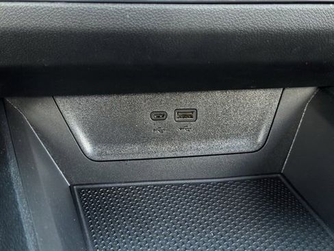 New 2026 Chevrolet Equinox RS w/ Convenience Package III FWD image 16
