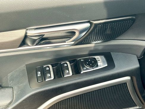 Used 2023 Kia Telluride EX X-Line AWD/4WD image 18