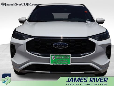 Used 2023 Ford Escape ST-Line Select w/ Tech Pack #2 AWD/4WD image 7