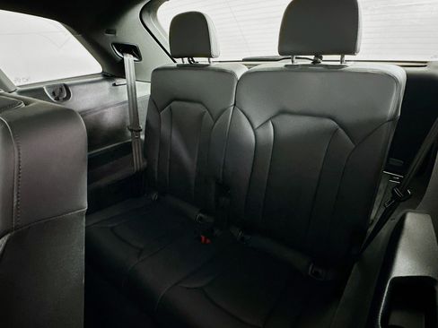 Used 2023 Audi Q7 3.0T Premium Plus image 25
