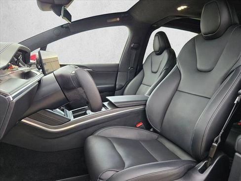 Used 2023 Tesla Model X Plaid AWD/4WD image 9