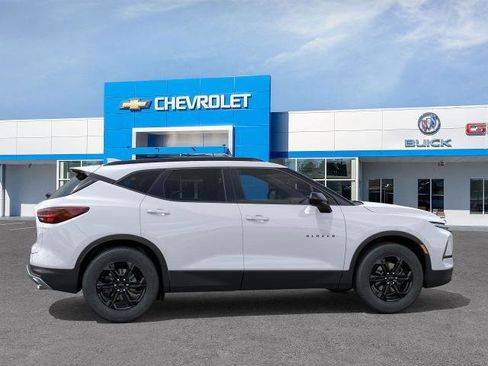 New 2026 Chevrolet Blazer LT w/ Midnight/Sport Edition image 24