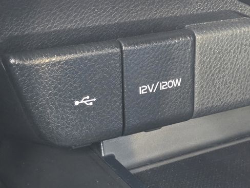 Used 2023 Toyota Camry SE image 20