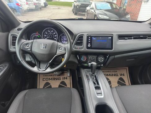 Used 2019 Honda HR-V Sport image 15