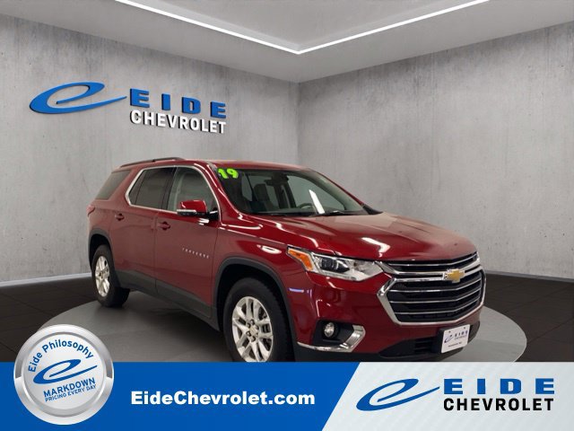 Used 2019 Chevrolet Traverse LT AWD/4WD image 1