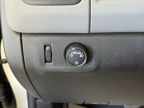 Used 2020 Chevrolet Colorado W/T w/ WT Convenience Package RWD image 22