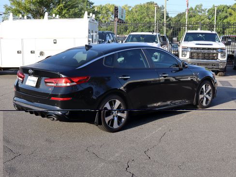 Used 2019 Kia Optima S FWD image 10