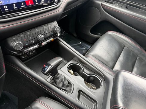 Used 2024 Dodge Durango GT image 13