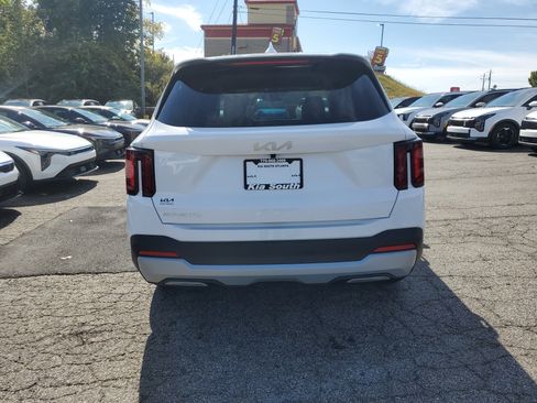 New 2026 Kia Sorento LX image 5