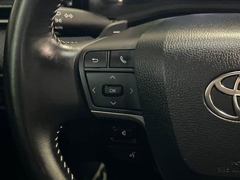 Certified 2025 Toyota Camry SE FWD image 25