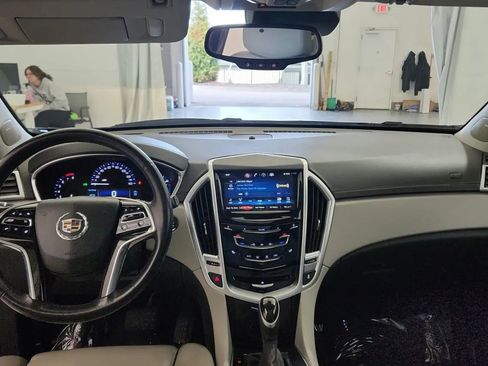 Used 2016 Cadillac SRX Luxury w/ Driver Awareness Package image 26