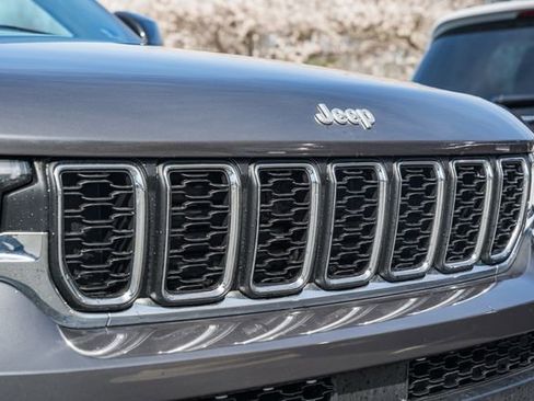 New 2026 Jeep Grand Cherokee L 4WD image 16