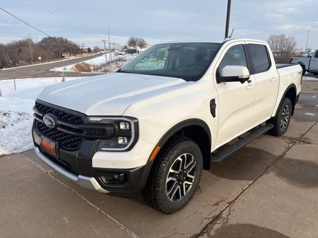 New 2025 Ford Ranger Lariat w/ Convenience Package AWD/4WD image 1