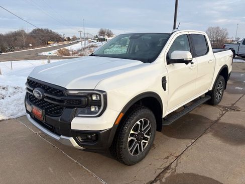 New 2025 Ford Ranger Lariat w/ Convenience Package AWD/4WD image 1