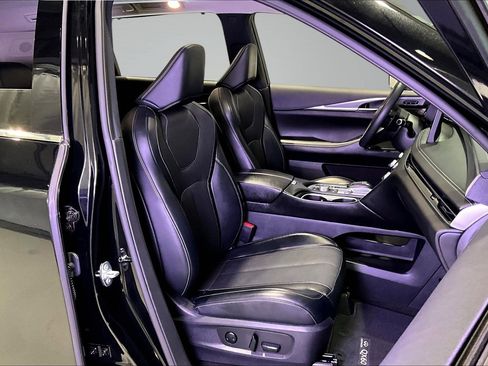 Used 2023 INFINITI QX60 Luxe w/ Cargo Package AWD/4WD image 29