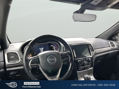 Used 2022 Jeep Grand Cherokee Laredo X AWD/4WD image 10
