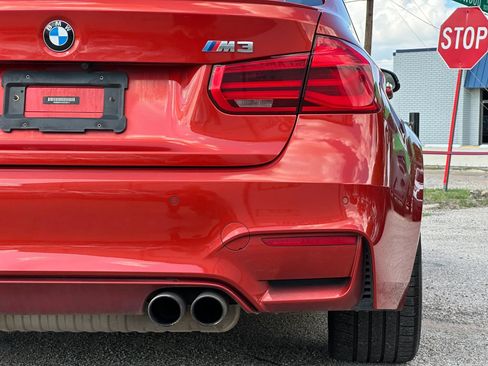 Used 2016 BMW M3 RWD image 11