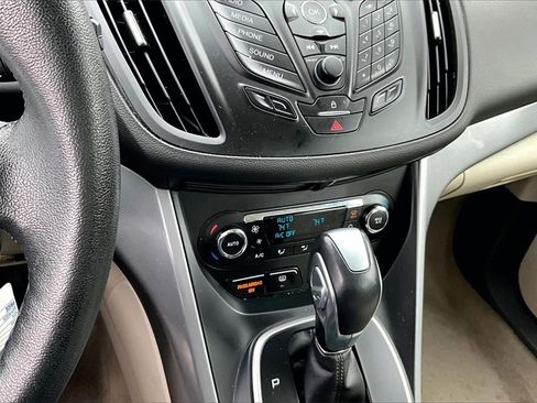 Used 2014 Ford C-MAX SE image 29