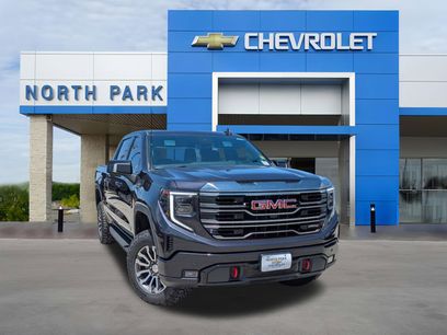 Certified 2022 GMC Sierra 1500 AT4 w/ AT4 Premium Package