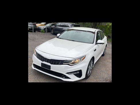 Used 2019 Kia Optima S FWD image 1