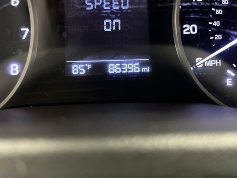 Used 2017 Hyundai Elantra SE FWD image 19