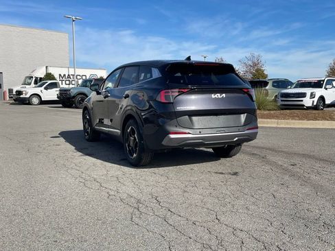 New 2026 Kia Sportage EX image 5