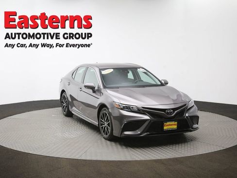 Used 2024 Toyota Camry SE image 49