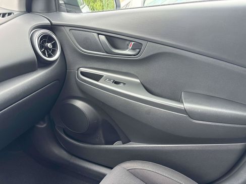 Certified 2023 Hyundai Kona SEL AWD/4WD image 28