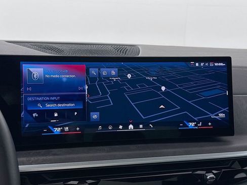 Used 2024 BMW X5 M60i w/ Climate Comfort Package image 16