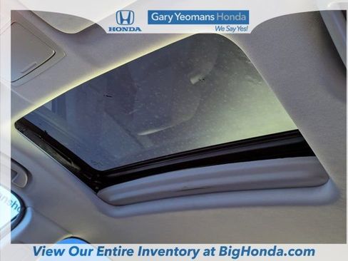 Used 2017 Honda CR-V Touring image 21