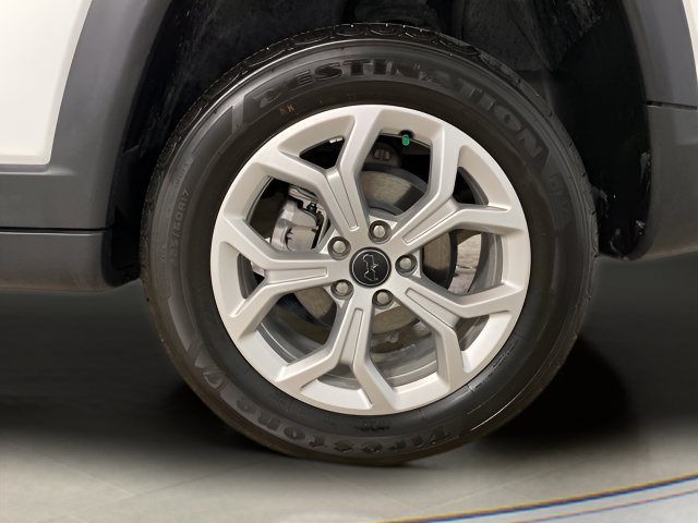 Used 2026 Jeep Compass Latitude AWD/4WD image 95
