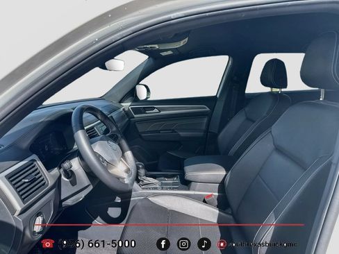 Used 2023 Volkswagen Atlas Cross Sport SE FWD image 11