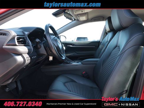 Used 2024 Toyota Camry SE FWD image 5