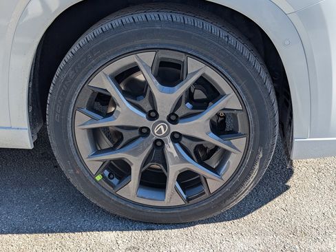 New 2026 Lexus TX 500h AWD image 7