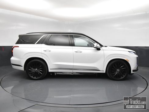 Used 2025 Hyundai Palisade Calligraphy image 50